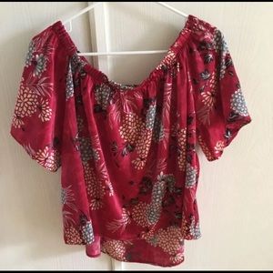 Off The Shoulder Red Floral Top Size Large Womens
